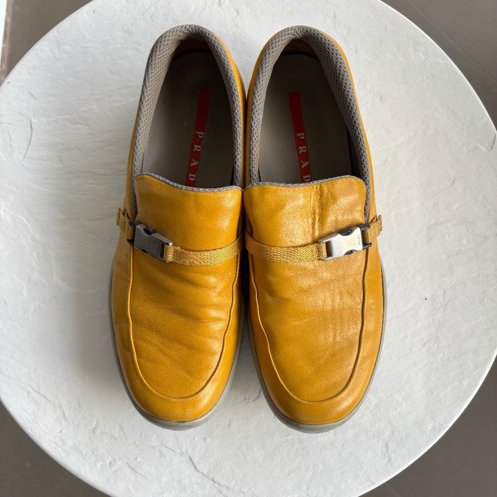 PRADA VINTAGE YELLOW BOAT SHOES SIZE 39